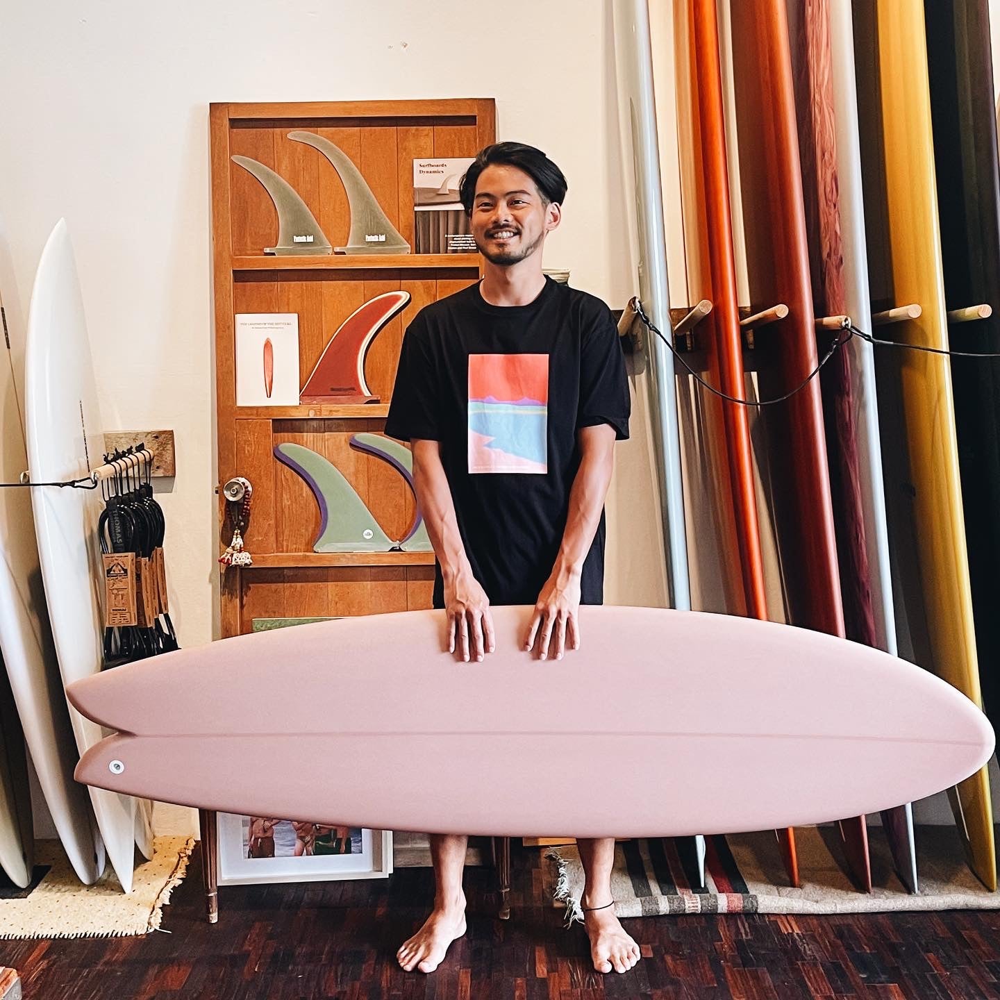 Joshua Keogh – Buoyancy Surf Shop 波洋喜衝浪店